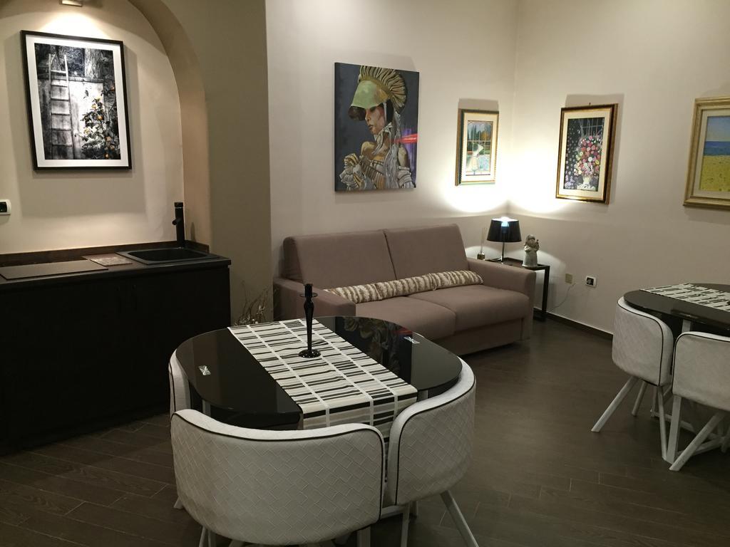 B&B Civico Cinque Salerno Buitenkant foto