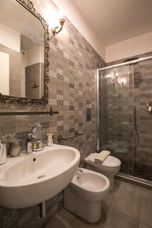 B&B Civico Cinque Salerno Buitenkant foto