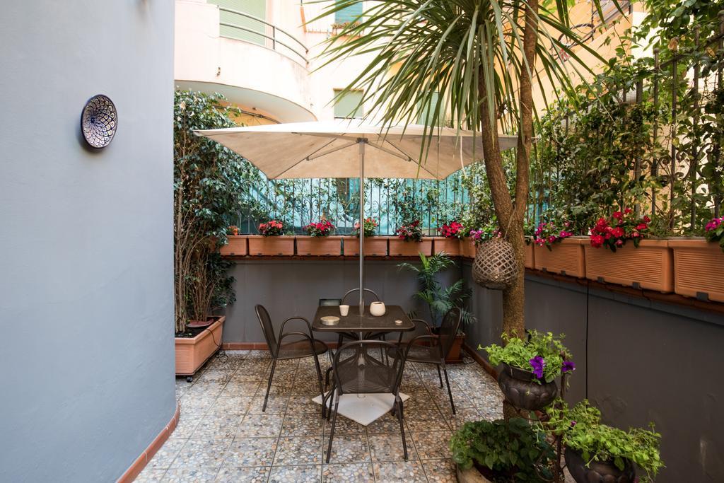 B&B Civico Cinque Salerno Buitenkant foto